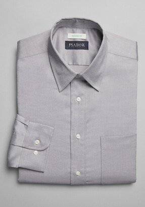 Big & Tall Men's Tailored Fit Point Collar Dress Shirt