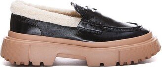 H629 Slip-On Loafers