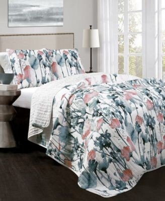 Zuri Flora 3 Pc. Quilt Sets