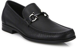 Grandioso Gancini Leather Loafers