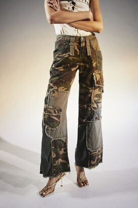 Magna Distressed Camo Jean