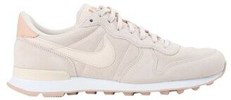 Internationalist Women's Shoes Trainers