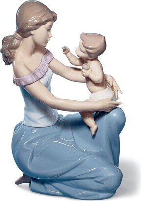 La Mamma porcelain figurine (27cm)