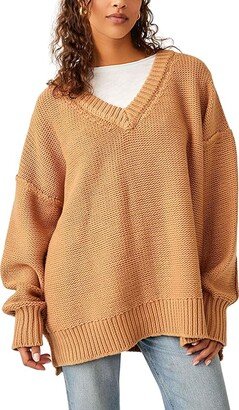 Alli V-Neck (Camel) Women's Clothing