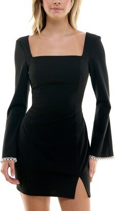 Juniors' Pearl-Trim Long-Sleeve Bodycon Dress