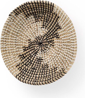 Luna Light Brown Seagrass Round Wall Hanging Plate