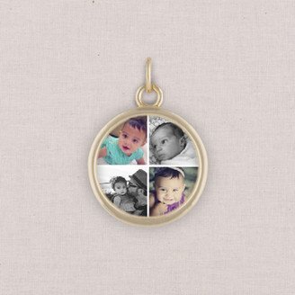 Jewelry: Gold Gallery Of Four Photo Charm, Circle, White