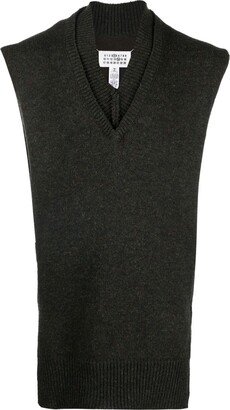 ribbed-trim V-neck vest