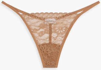 Leavers lace low-rise thong