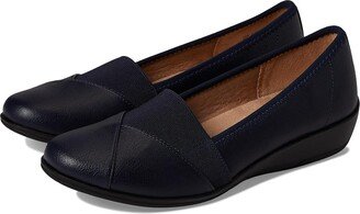 Intro (Navy) Women's Shoes