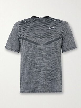 Nike Running Slim-Fit Dri-FIT ADV TechKnit T-Shirt-AC