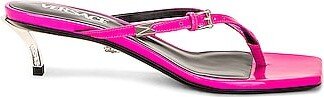 Thong Sandal in Fuchsia