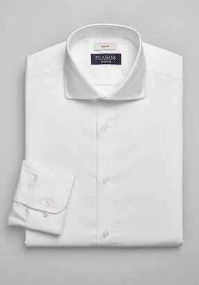 Men's Traveler Collection Slim Fit Cutaway Collar Solid Dress Shirt