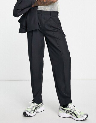 oversized tapered suit pants in black