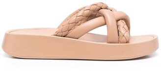 Vanessa braided-trap platform slides