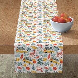 Table Runners: Vintage Style Christmas & New Year Table Runner, 90X16, Multicolor