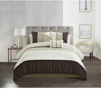 Jaye Comforter Set