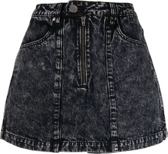 Logo-Patch Zip-Up Denim Shorts